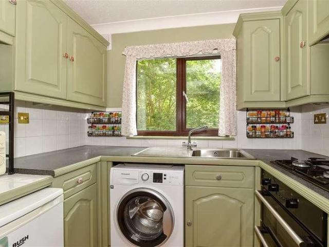 Flat for sale in Wickhurst Green, Horsham