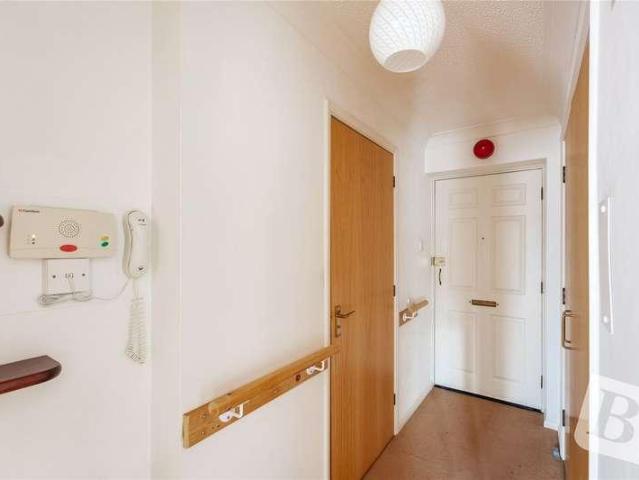 Flat for sale in Moulsham, Chelmsford