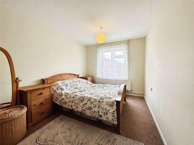 Flat for sale in Quorndon, Elmfield