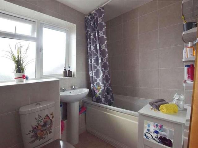 Flat for sale in Katherines, Harlow