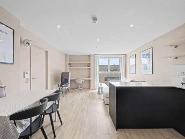 Flat for sale in Ordsall, Salford