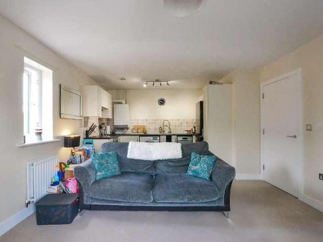 Flat for sale in North Bersted, Arun