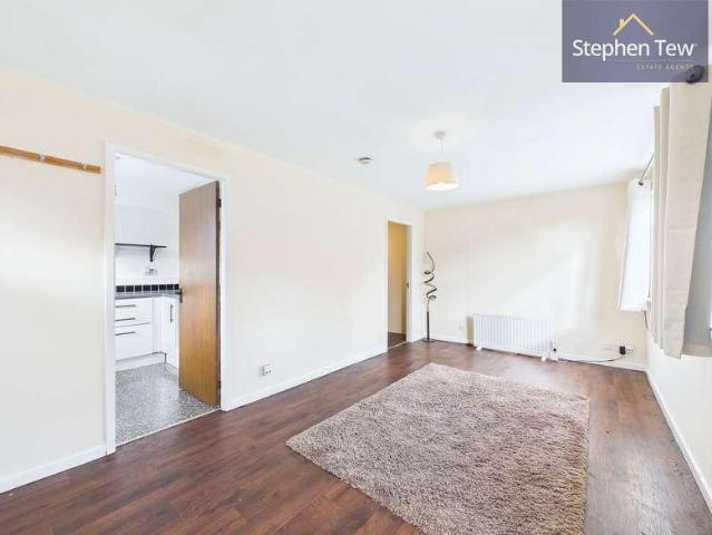 Flat for sale in Common Edge, Fylde