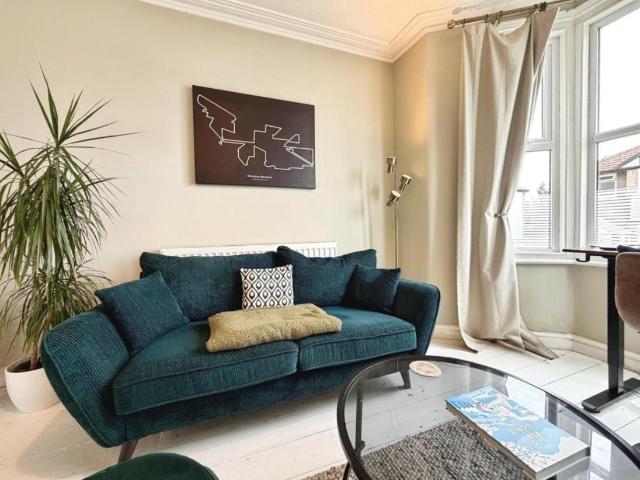 Flat for sale in Feckenham, City Of Bristol