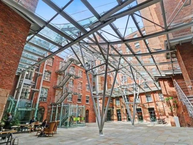 Flat for sale in Georgia, Greater Manchester