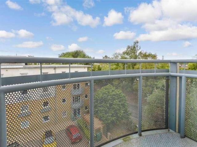 Flat for sale in Three Bridges, Glynde