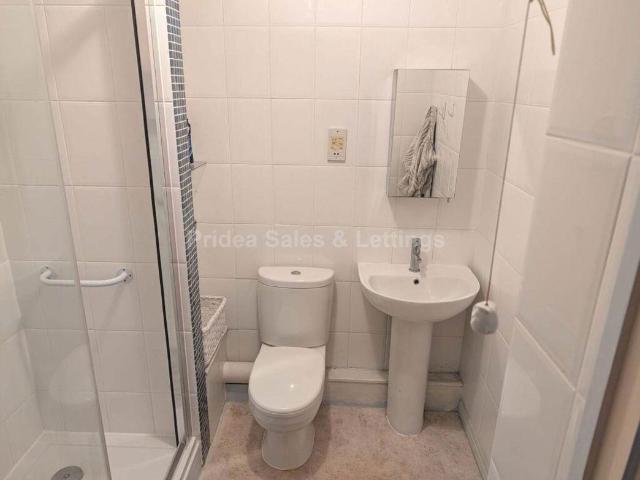 Flat for sale in Eastfield, Peterborough
