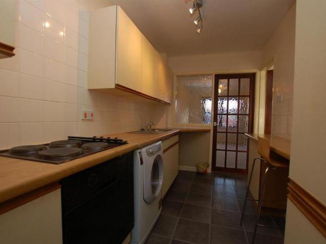 Flat for sale in Kingswinford, West Midlands