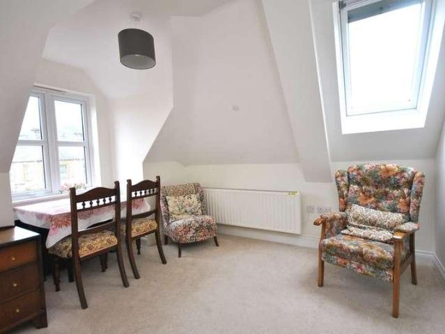 Flat for sale in Cheddar, Somerset