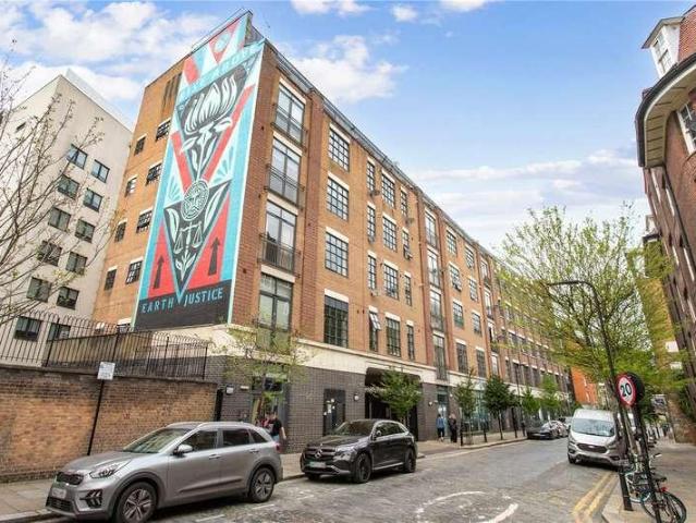 Flat for sale in Spitalfields, Whitechapel