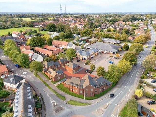 Flat for sale in Burgh St Peter, Norfolk