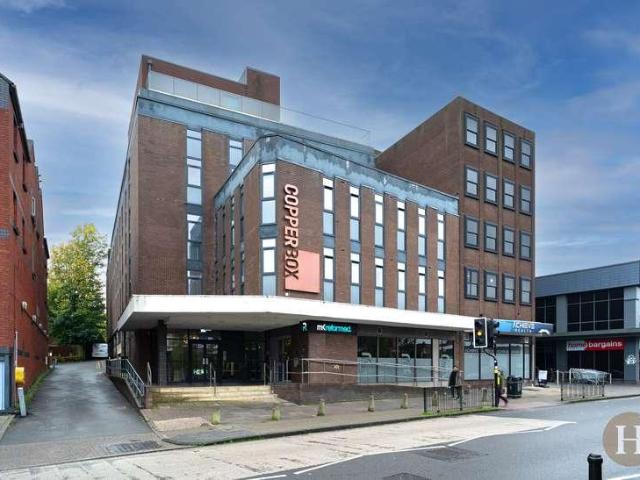 Flat for sale in Metchley, Birmingham