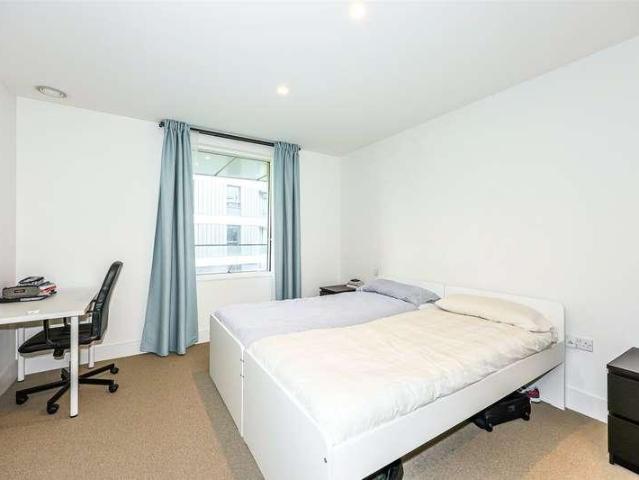Flat for sale in Greater London