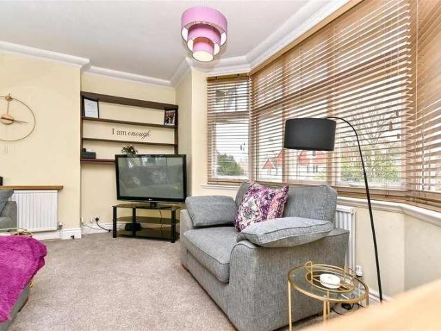 Flat for sale in Upperton, Eastbourne