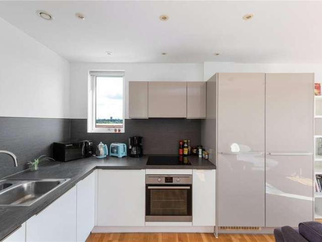 Flat for sale in Greater London