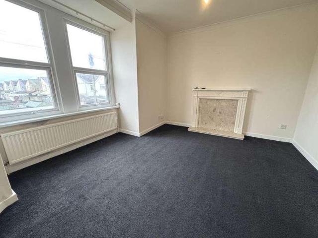 Flat for sale in Squires Gate, Blackpool