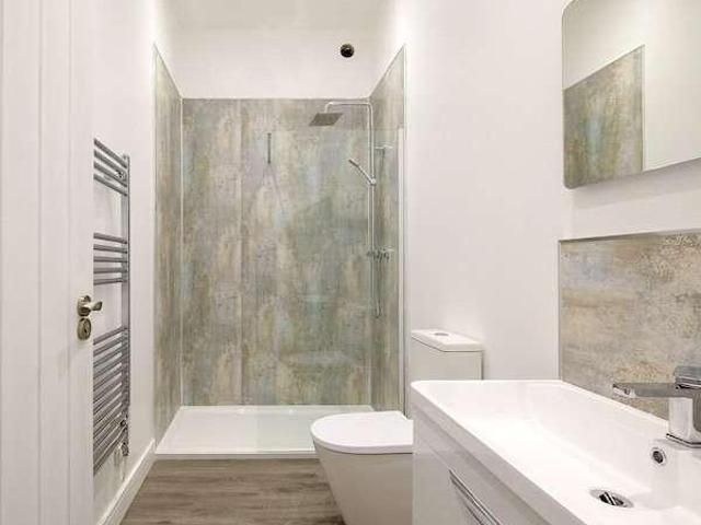 Flat for sale in Binstead, Ryde