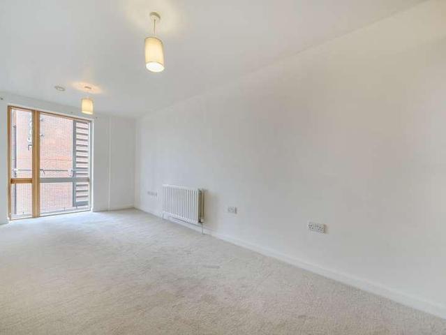 Flat for sale in Greater London