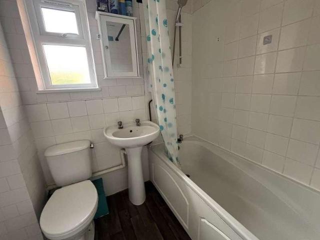 Flat for sale in Trowbridge