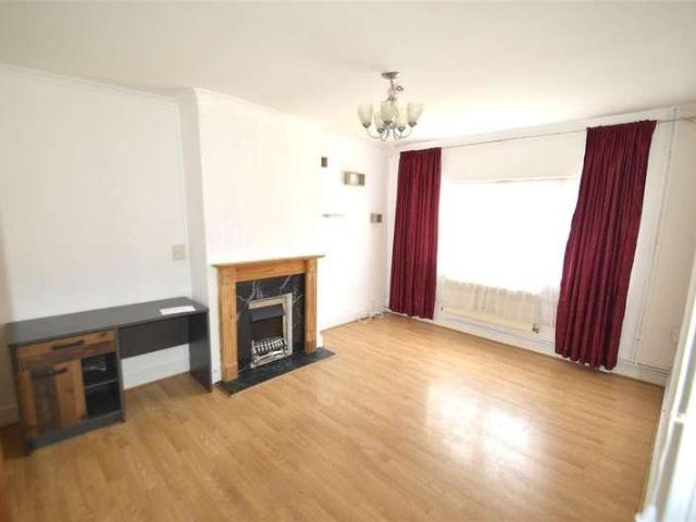 Flat for sale in Thames View, Isle Of Man