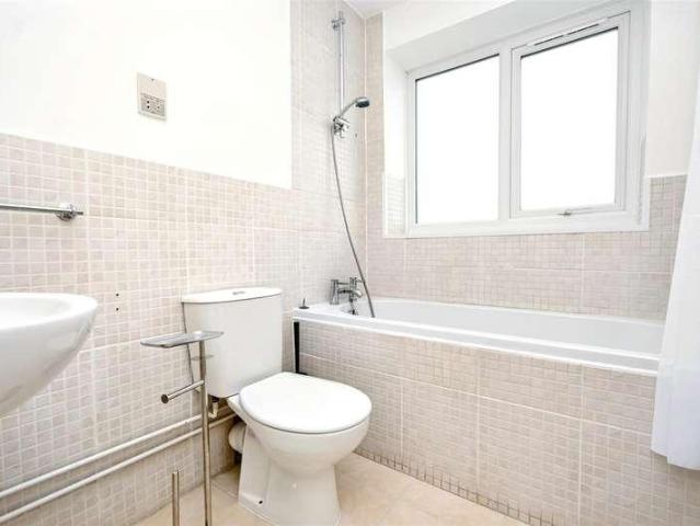 Flat for sale in Upperton, Eastbourne