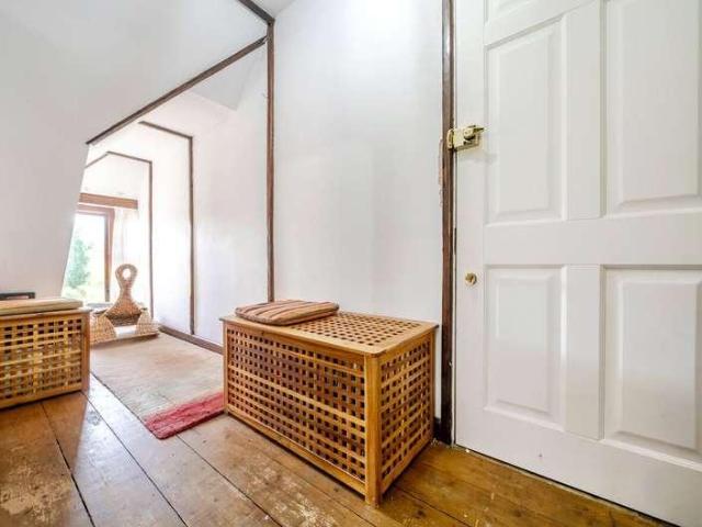 Flat for sale in Charlotteville, Guildford