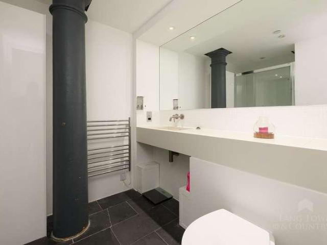 Flat for sale in Stonehouse, Mount Wise