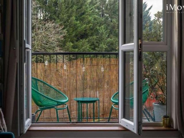 Flat for sale in Crystal Palace, Greater London