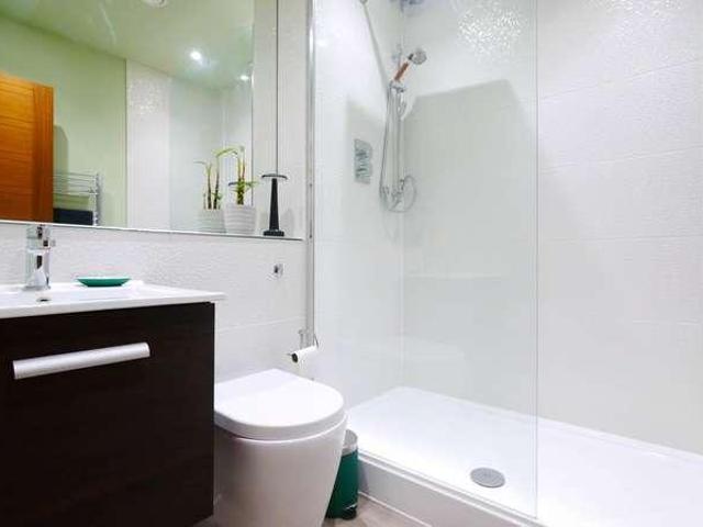 Flat for sale in Fretherne, Hertfordshire