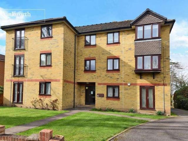 Flat for sale in Cuddington, Surrey