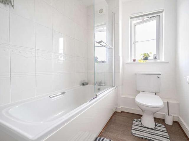 Flat for sale in Levens