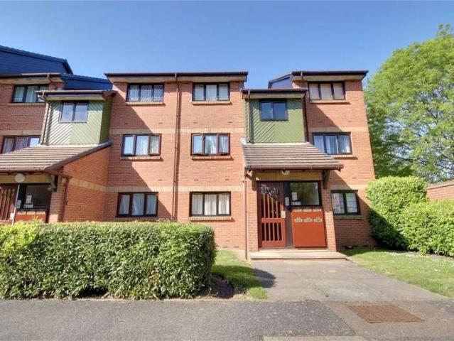 Flat for sale in Greater London