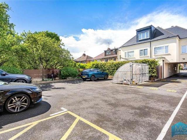 Flat for sale in New Barnet, Isle Of Man