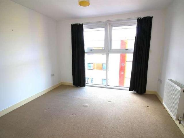 Flat for sale in Stonehouse, Mount Wise