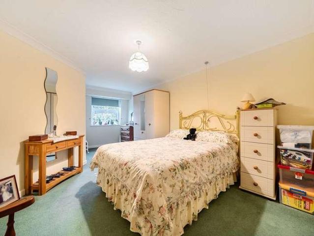 Flat for sale in Bicester, Cherwell