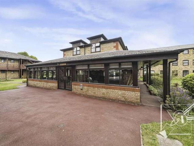 Flat for sale in Whitehill, Hamerton