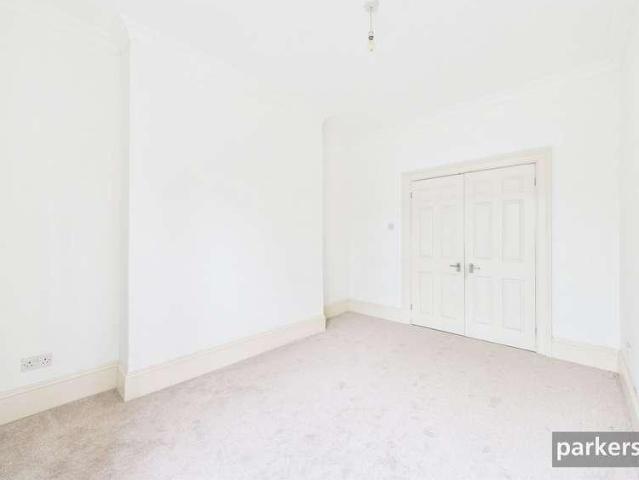 Flat for sale in Newtown, Reading