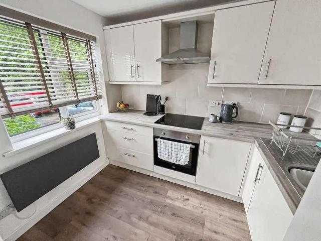 Flat for sale in Besses o' th' Barn, Bury