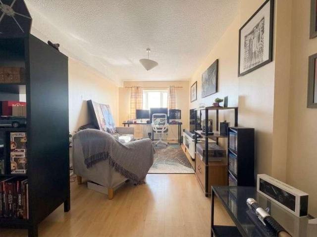 Flat for sale in Durrington, Wiltshire