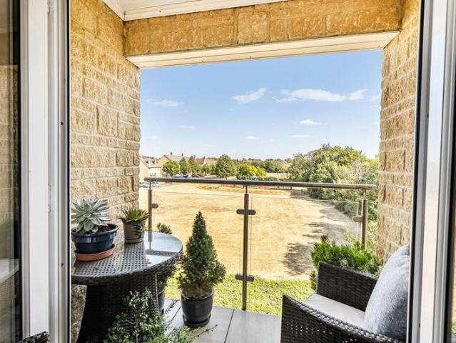 Flat for sale in Madley Park, West Oxfordshire