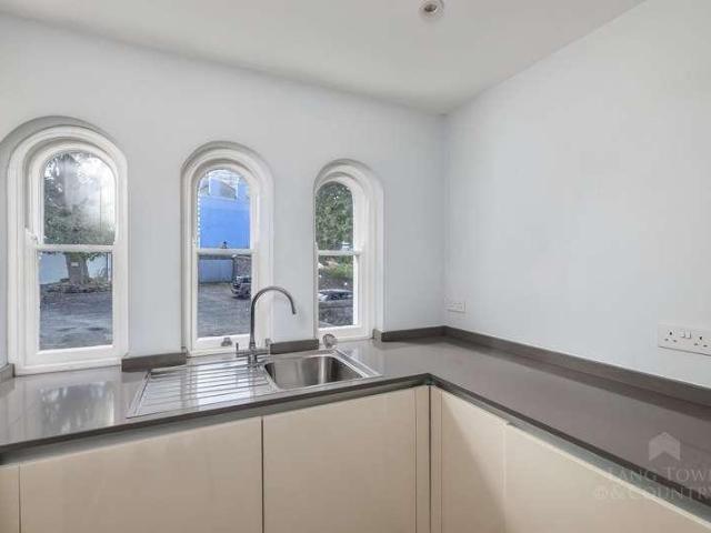 Flat for sale in West Hoe, Mount Wise