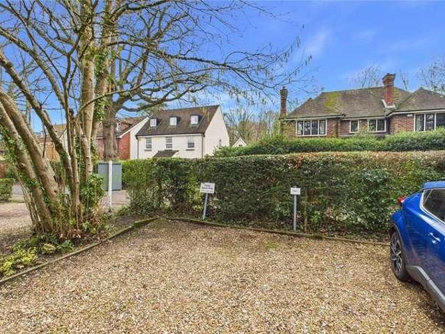 Flat for sale in Horsell, Woking