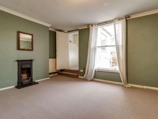 Flat for sale in Ewens Farm, Golden Valley
