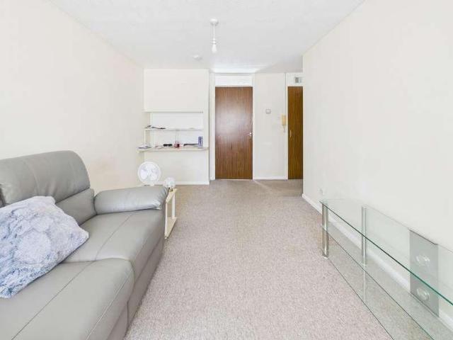 Flat for sale in Potton, Bedfordshire