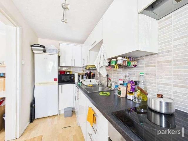 Flat for sale in Reading