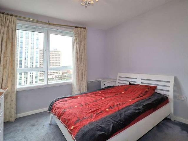 Flat for sale in Horsell, Woking