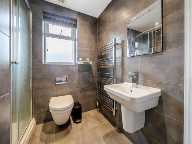 Flat for sale in Evershot, Oxfordshire