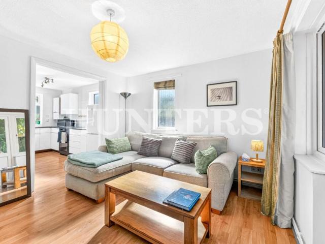 Flat for sale in Tottenham Hale, Greater London
