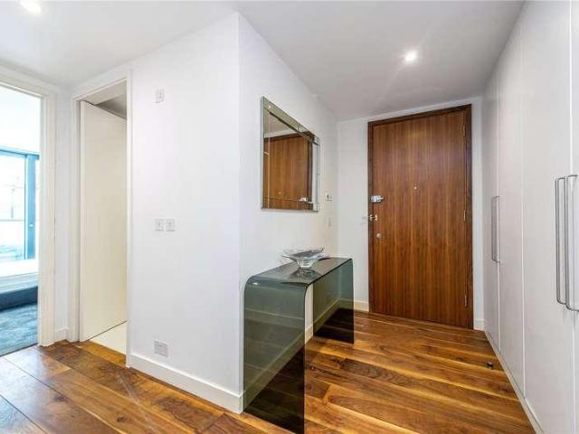 Flat for sale in East Marylebone, Mayfair