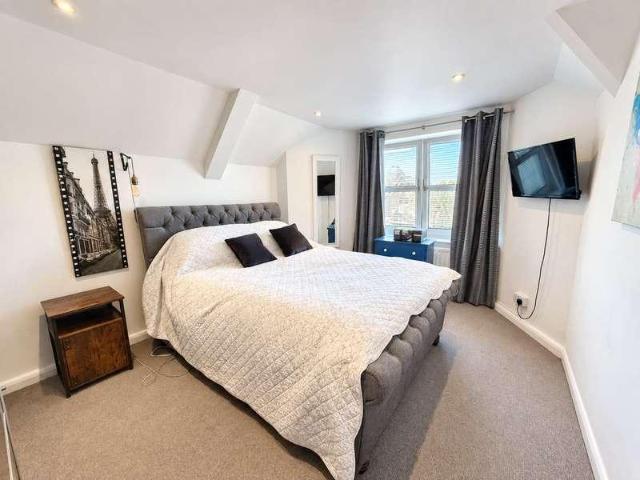 Flat for sale in High Harrogate, Harrogate